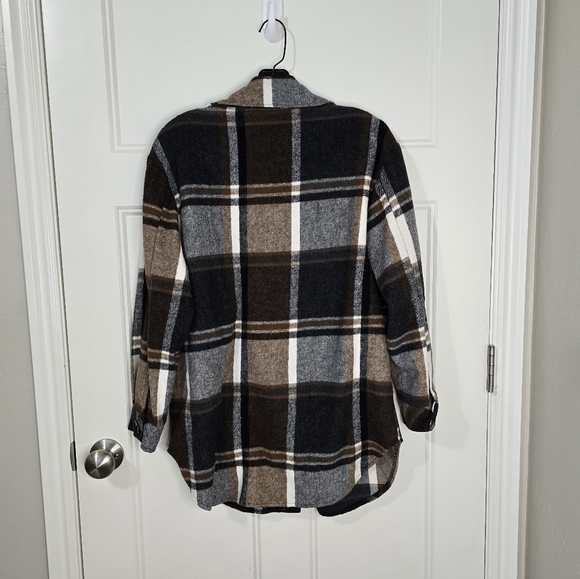 Goodnight Macaroon Isabelle Plaid Flannel Shirt Women’s Small - Picture 2 of 8
